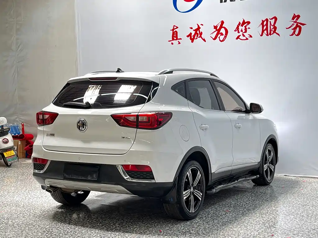 MG ZS — фото 17