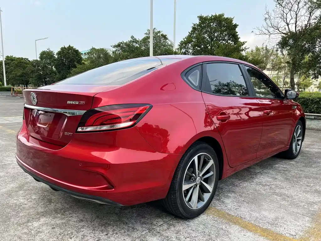 MG MG6 — фото 4