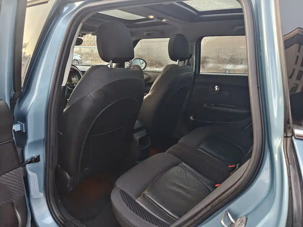 MINI Mini Clubman — фото 5