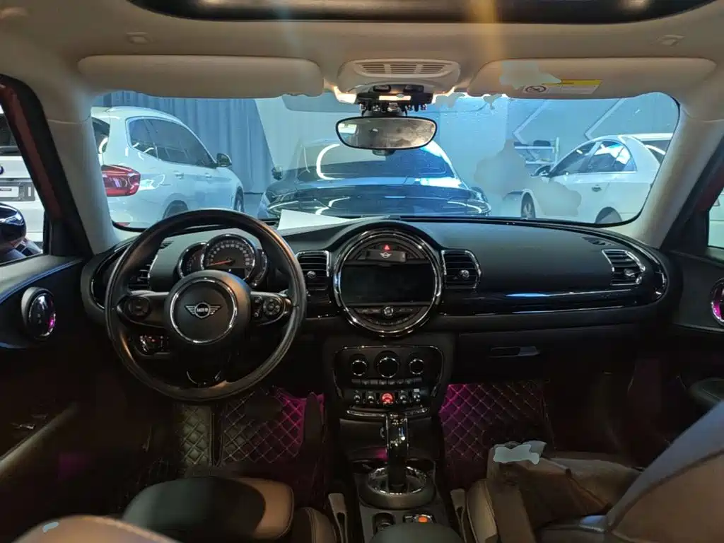 MINI Mini Clubman — фото 10