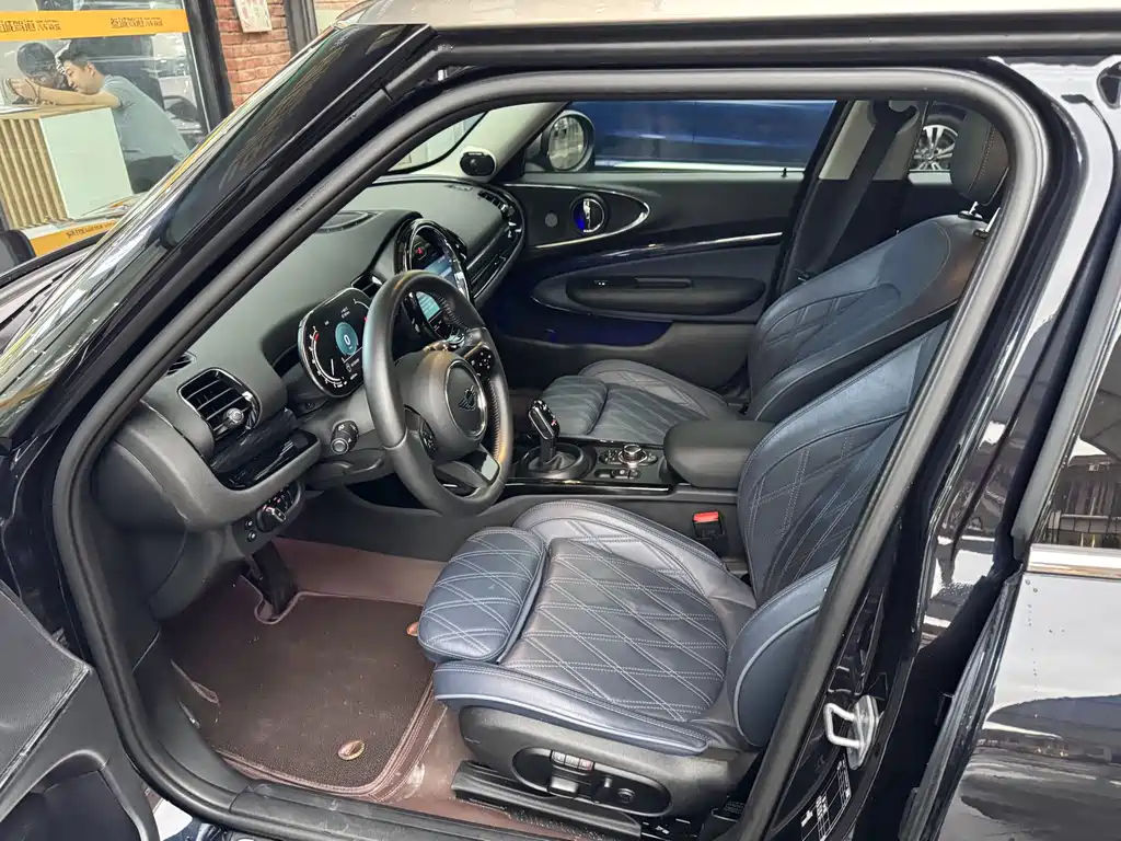 MINI Mini Clubman — фото 8
