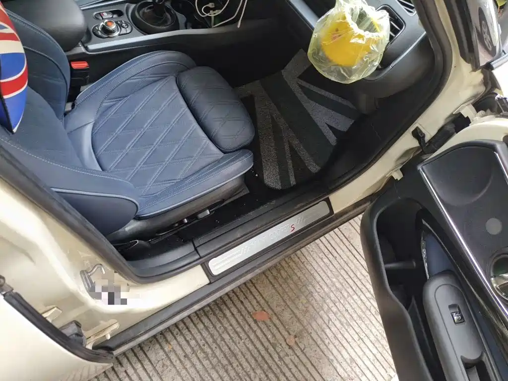 MINI Mini Clubman — фото 19