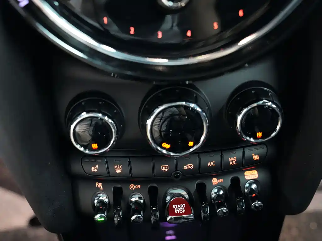 MINI Mini JCW — фото 14