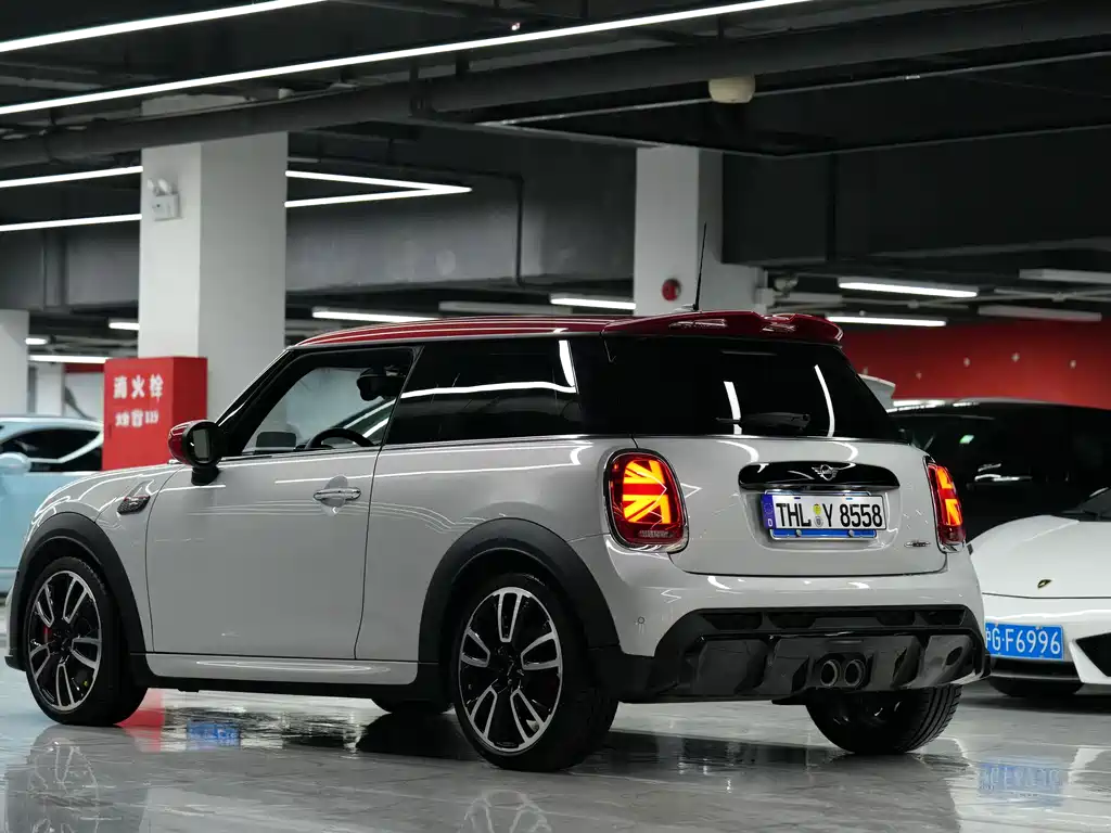 MINI Mini JCW — фото 4