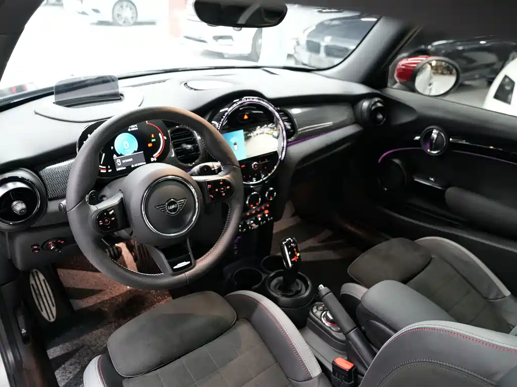 MINI Mini JCW — фото 7