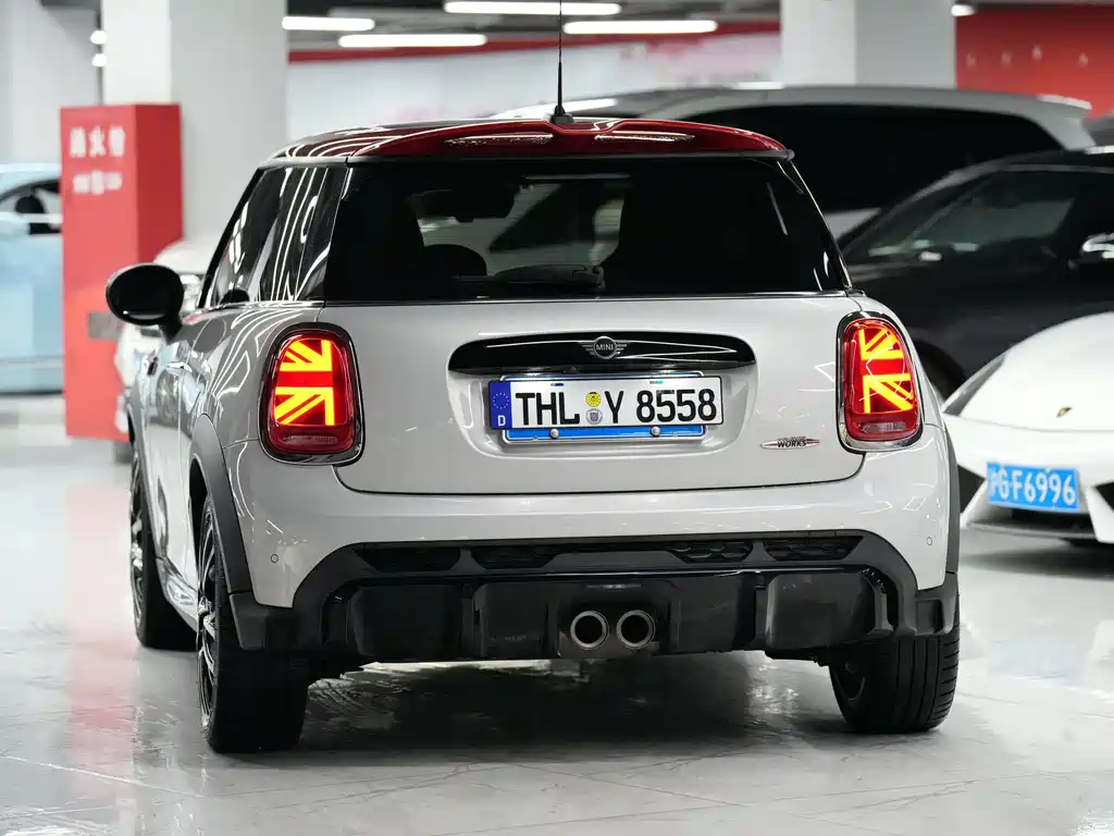 MINI Mini JCW — фото 9