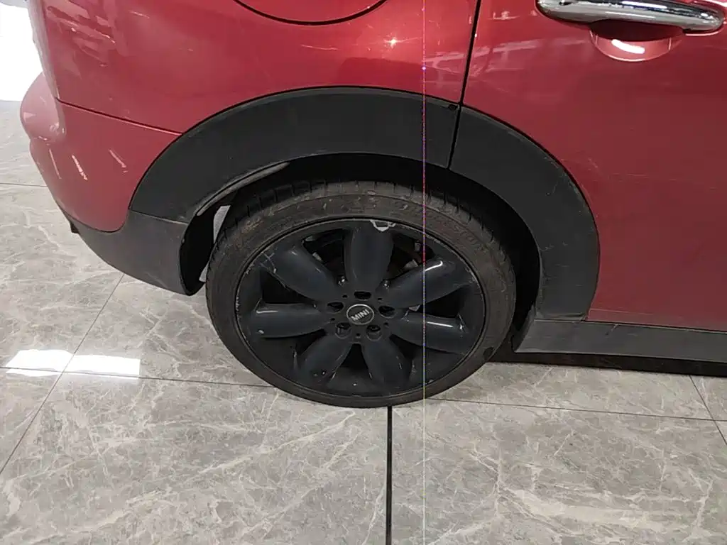MINI Mini Clubman — фото 22