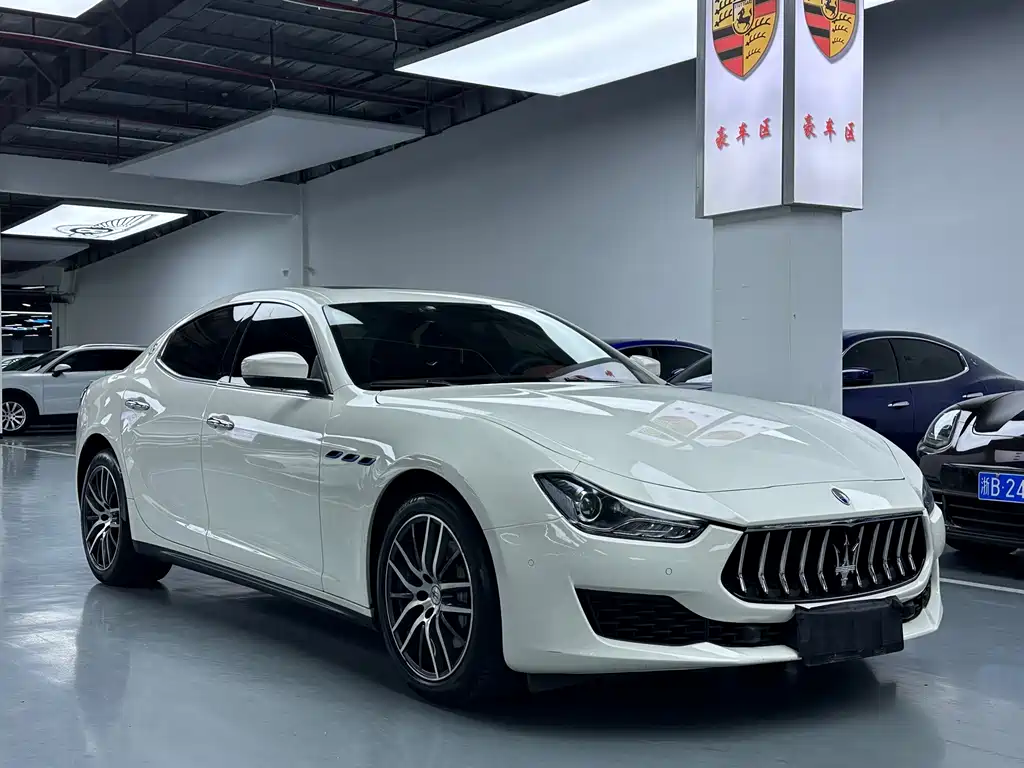 Maserati Ghibli — фото 3