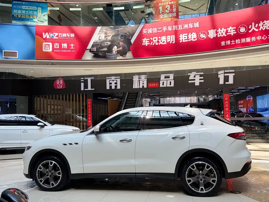 Maserati Levante — фото 3