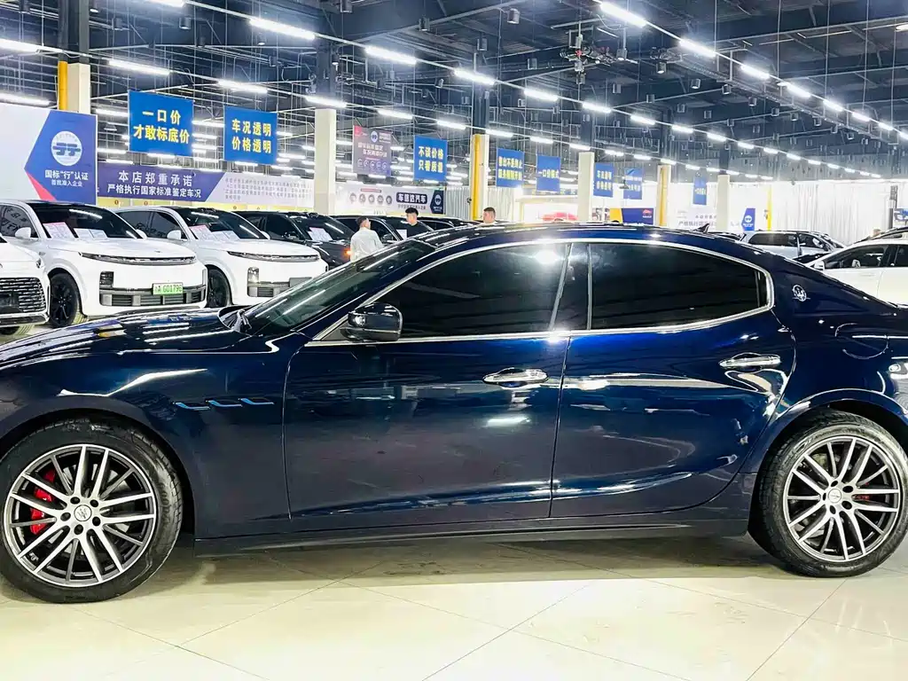 Maserati Ghibli — фото 5