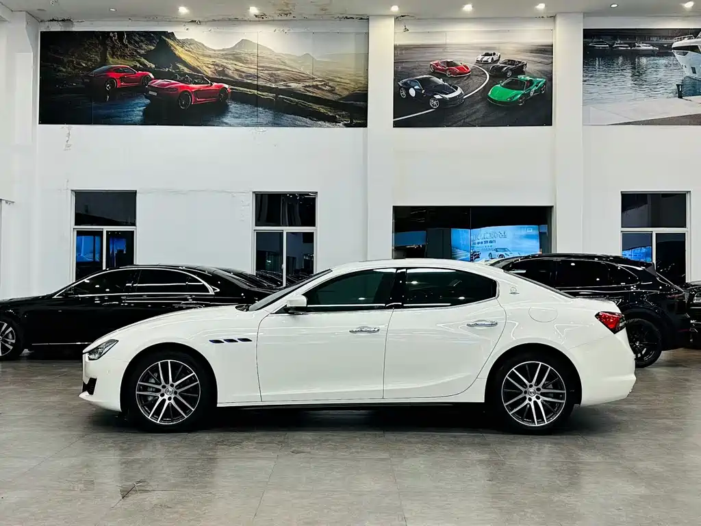 Maserati Ghibli — фото 3