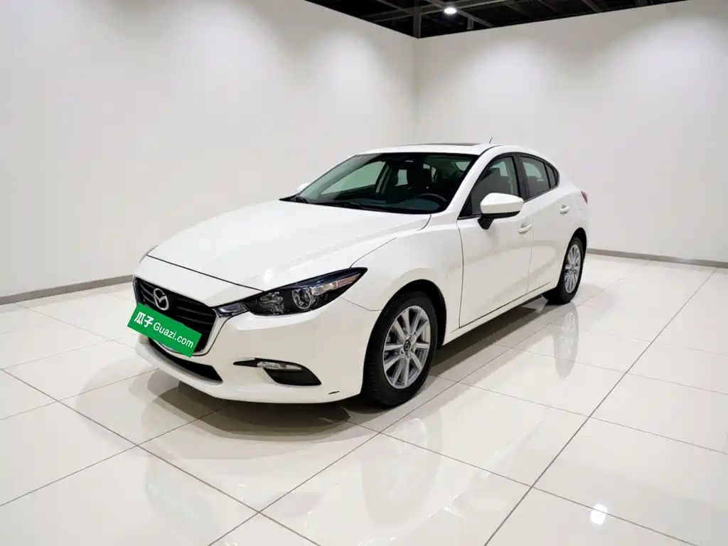 Mazda 3 Axela — фото 1