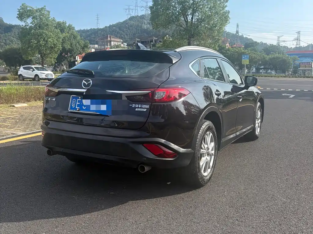 Mazda CX-4 — фото 3