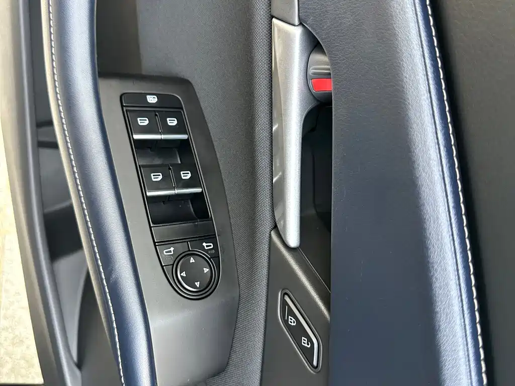 Mazda CX-30 — фото 6