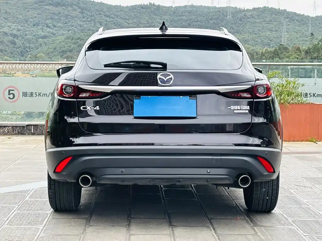 Mazda CX-4 — фото 6
