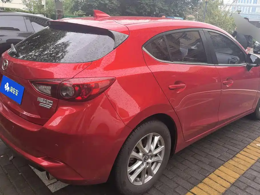 Mazda 3 Axela — фото 3