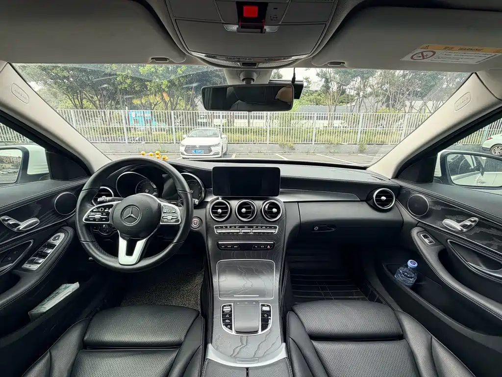 Mercedes-Benz C-Class — фото 14