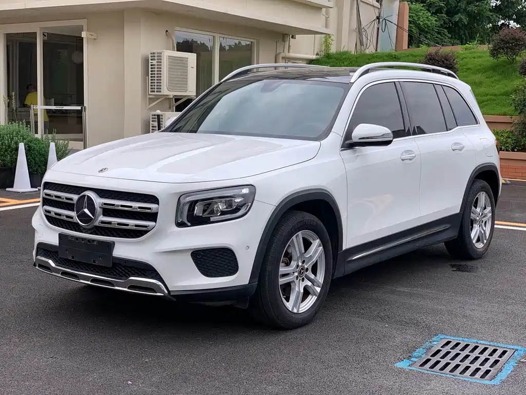 Mercedes-Benz GLB