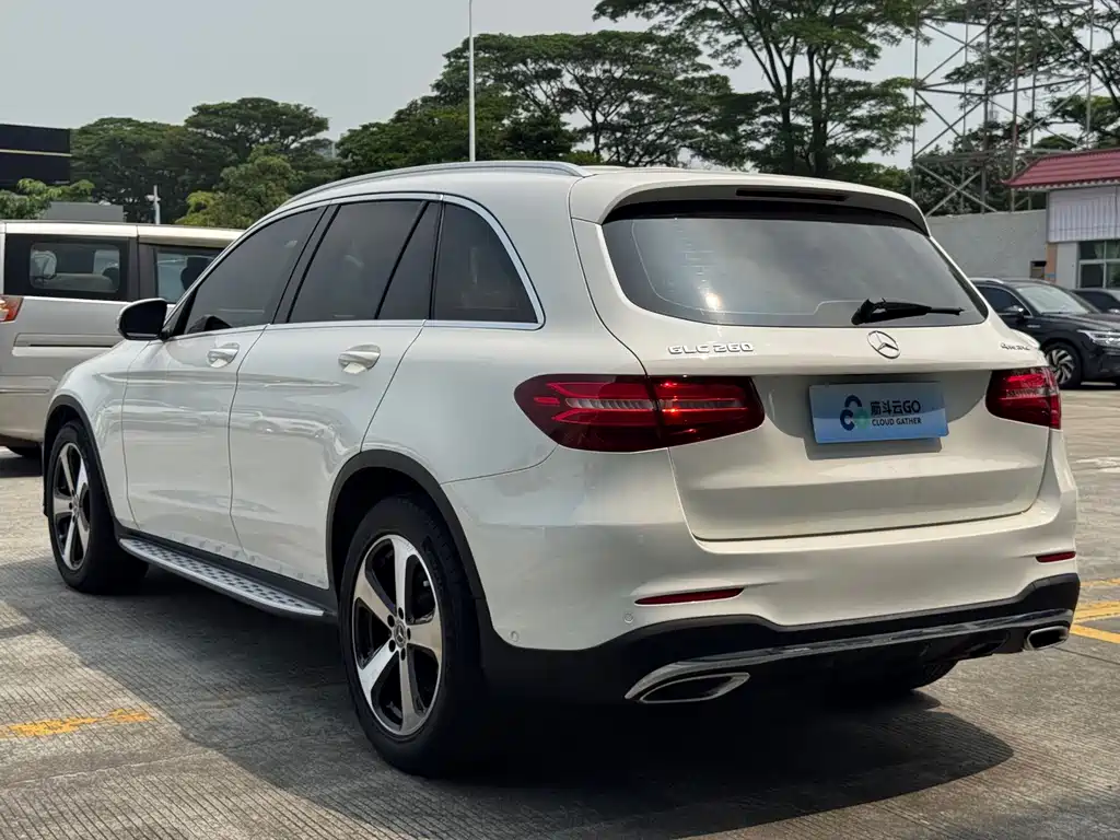 Mercedes-Benz GLC — фото 11