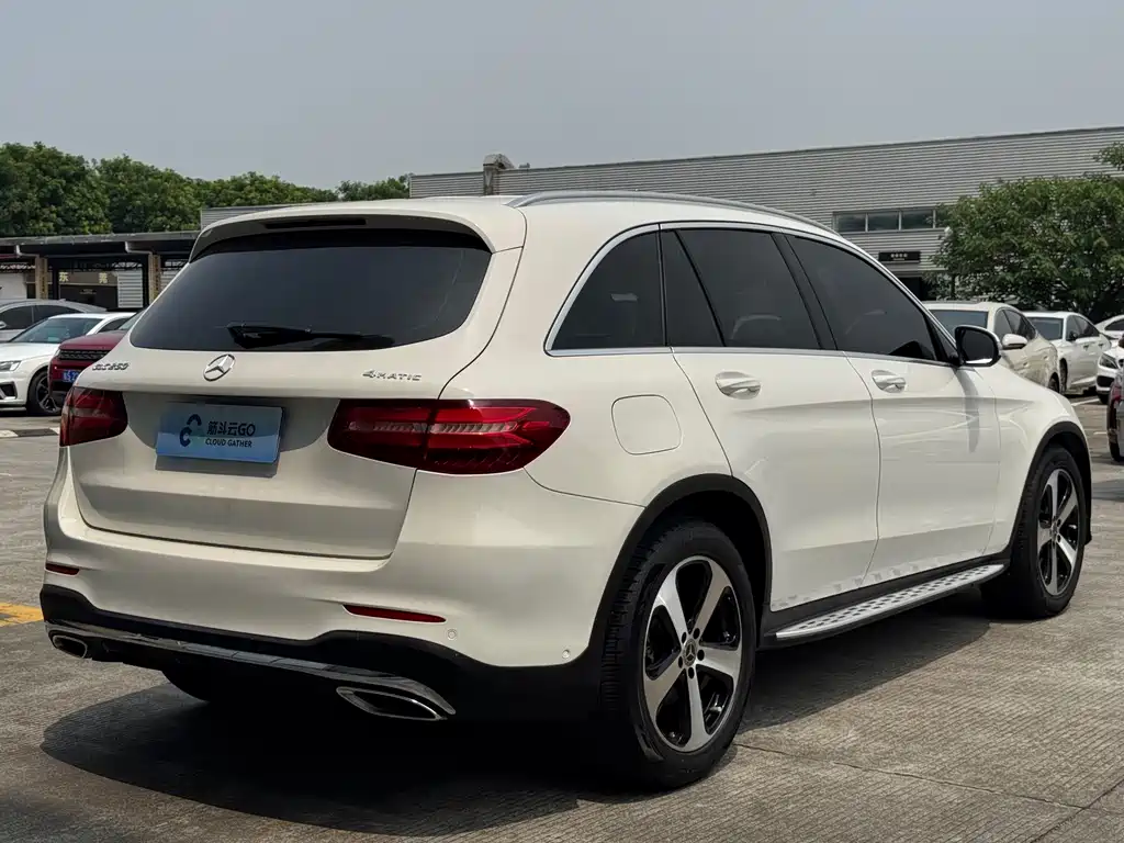 Mercedes-Benz GLC — фото 10