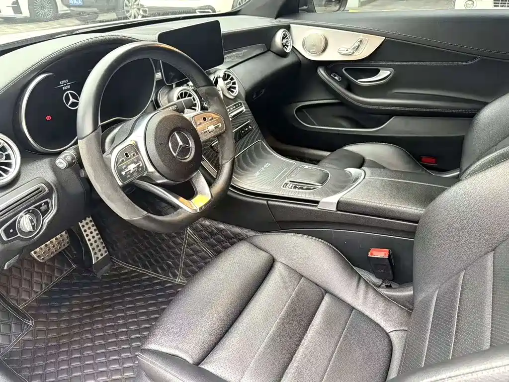 Mercedes-Benz C-Class (Import) — фото 4