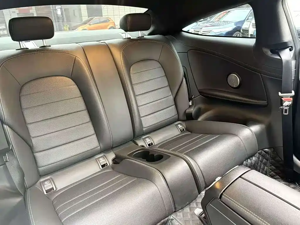 Mercedes-Benz C-Class (Import) — фото 5