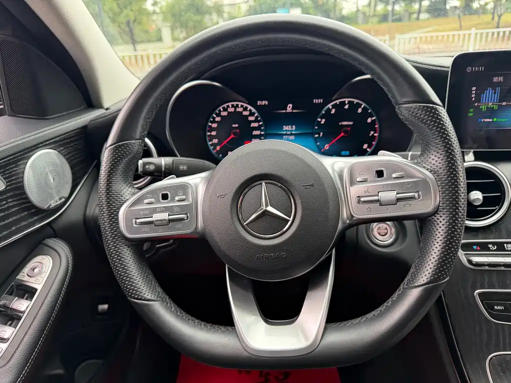 Mercedes-Benz C-Class — фото 11