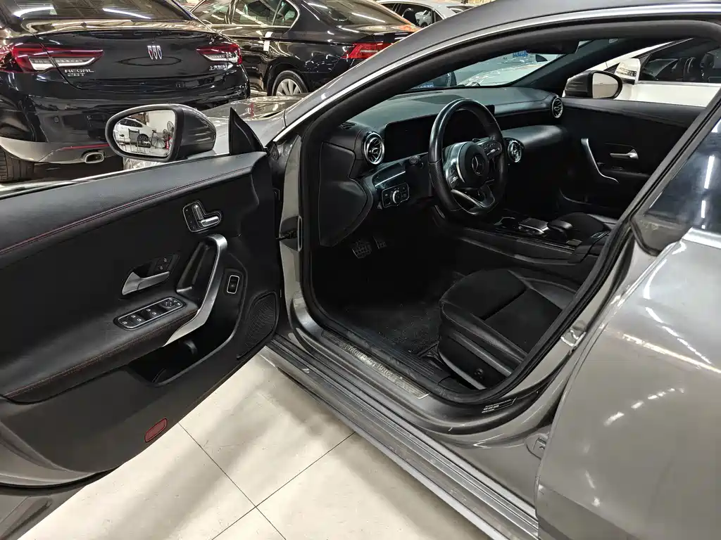 Mercedes-Benz CLA (Import) — фото 3