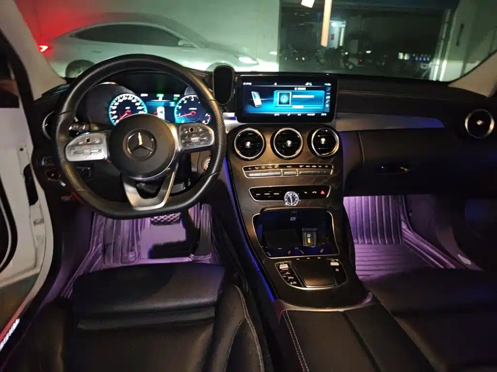 Mercedes-Benz C-Class — фото 13