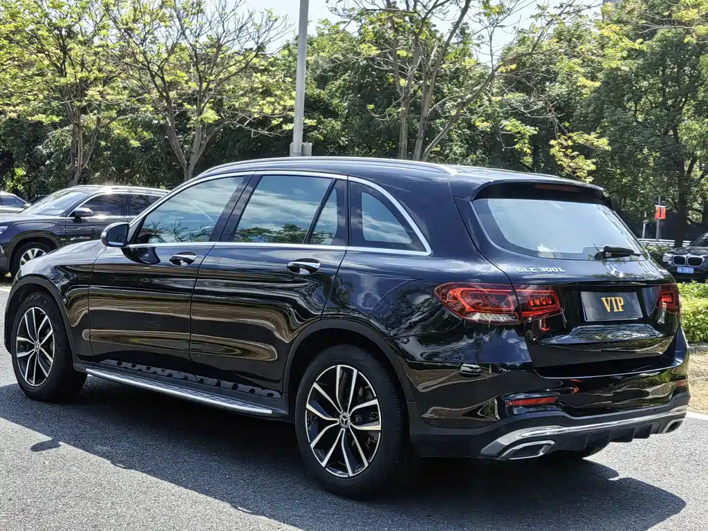 Mercedes-Benz GLC — фото 6
