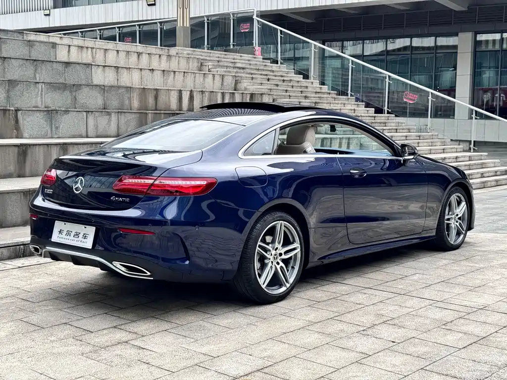 Mercedes-Benz E-Class (Import) — фото 3