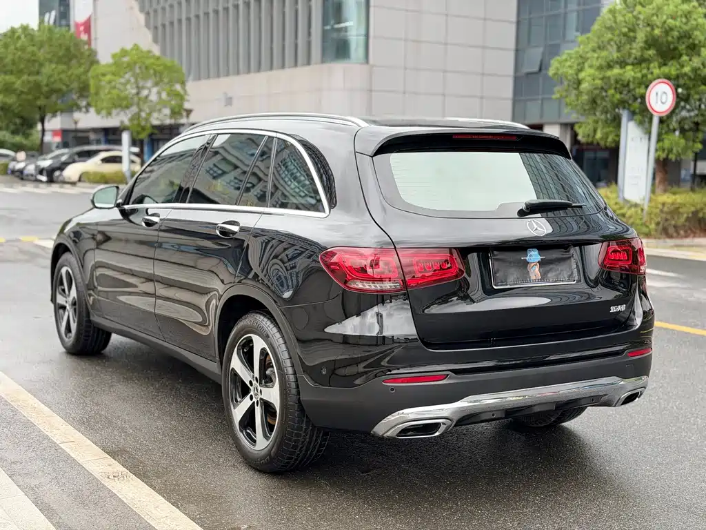 Mercedes-Benz GLC — фото 12