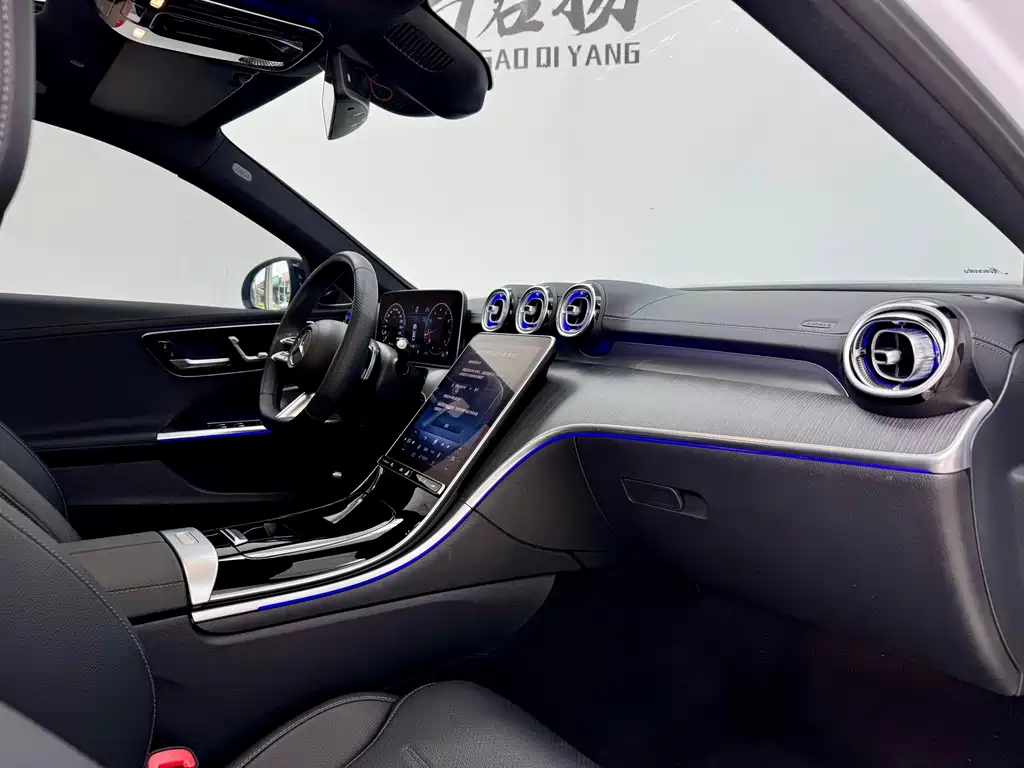 Mercedes-Benz C-Class — фото 14