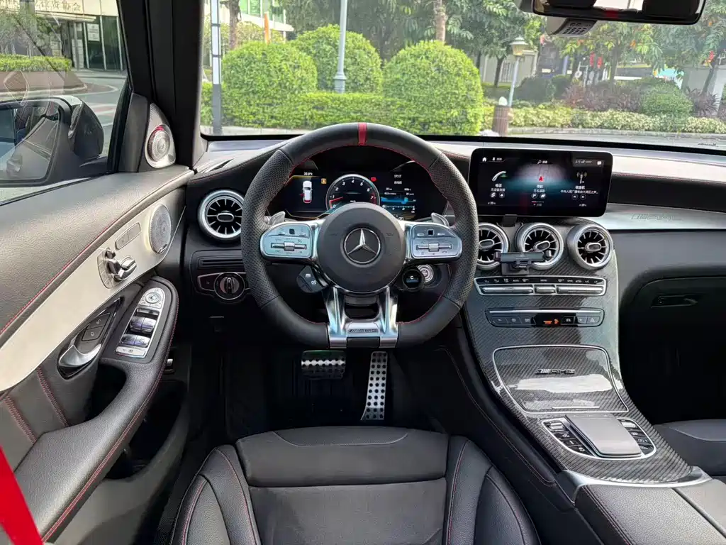 Mercedes-Benz GLC AMG — фото 22