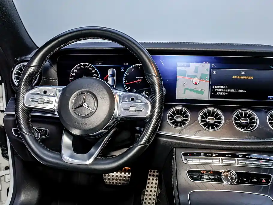 Mercedes-Benz E-Class (Import) — фото 11