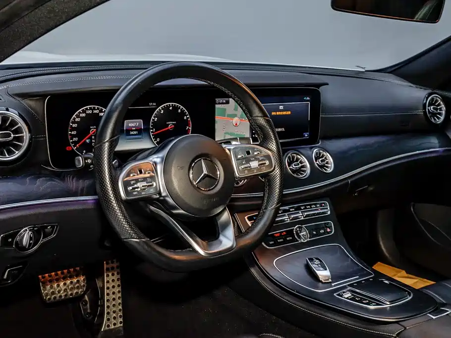 Mercedes-Benz E-Class (Import) — фото 23