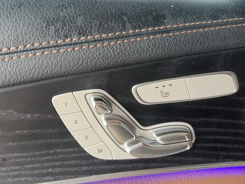 Mercedes-Benz E-Class (Import) — фото 20