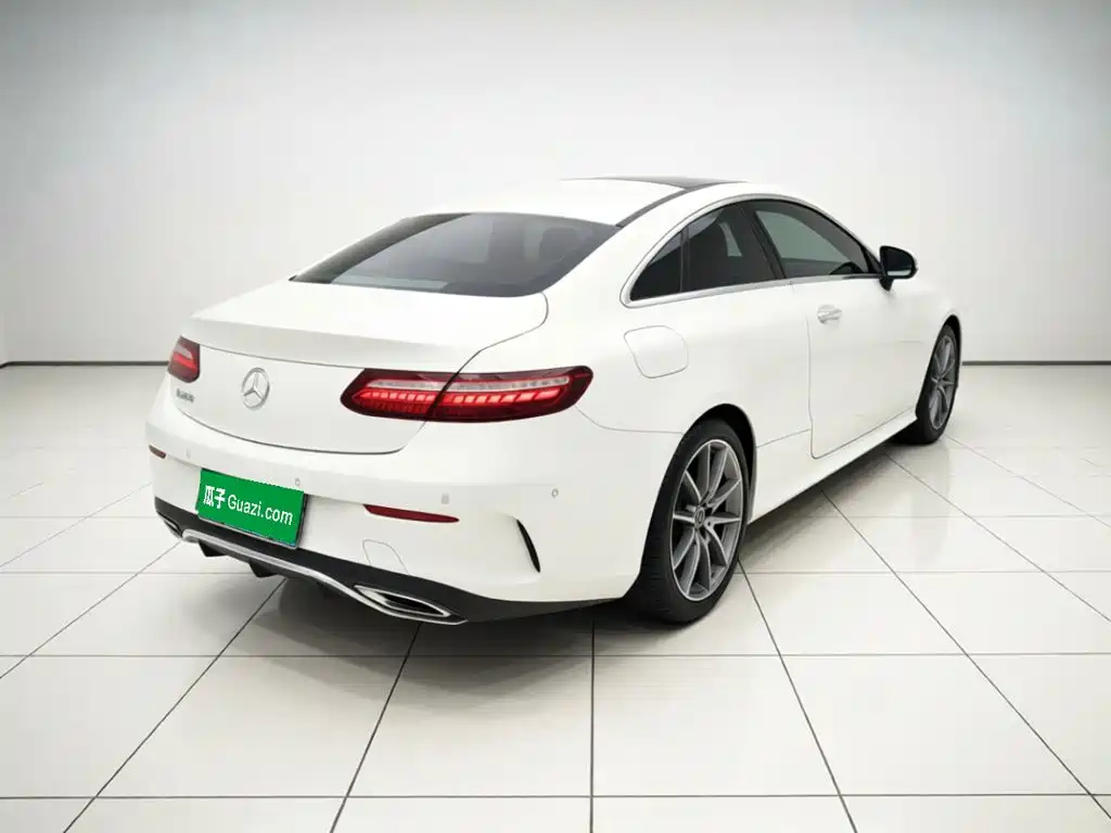 Mercedes-Benz E-Class (Import) — фото 6