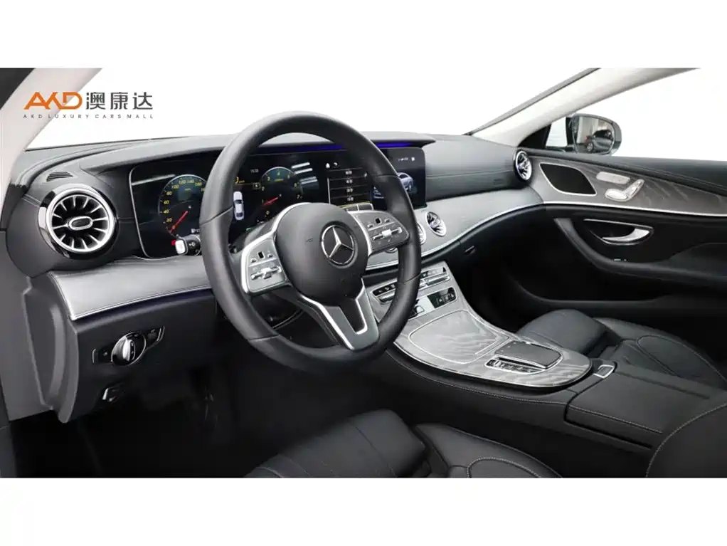 Mercedes-Benz CLS — фото 6
