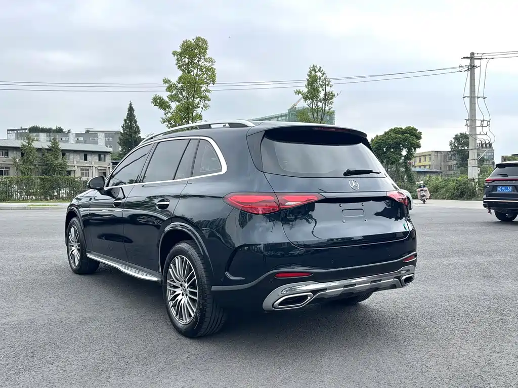 Mercedes-Benz GLC — фото 9
