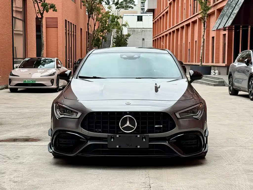 Mercedes-Benz CLA AMG — фото 2