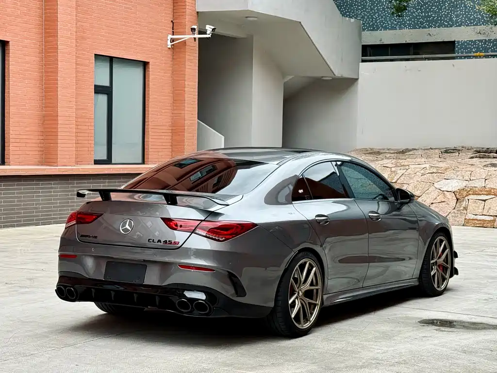 Mercedes-Benz CLA AMG — фото 4