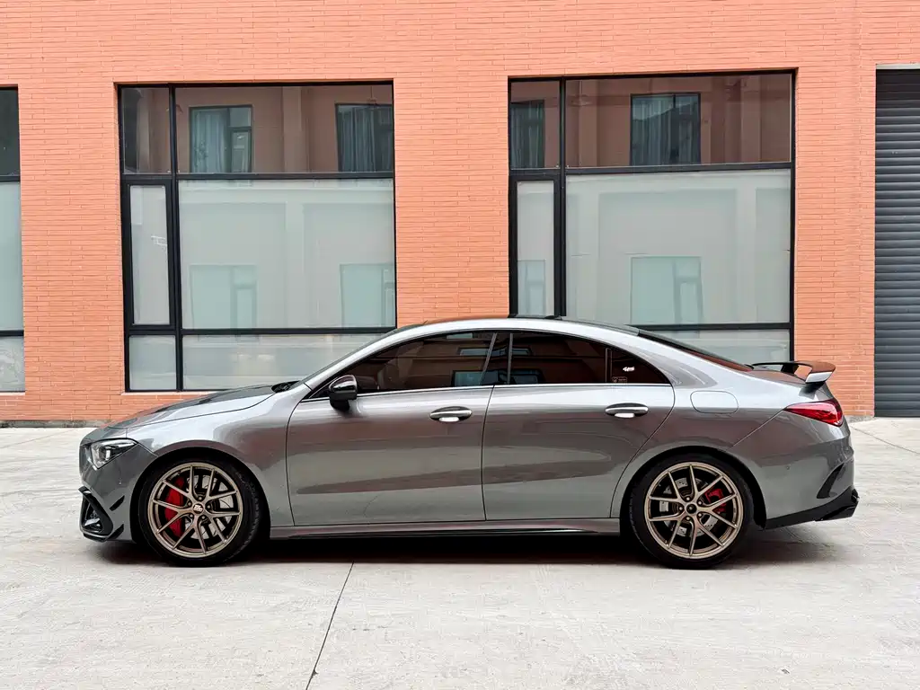Mercedes-Benz CLA AMG — фото 7