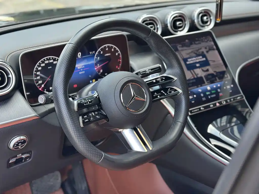 Mercedes-Benz GLC — фото 13