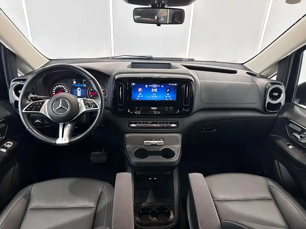 Mercedes-Benz Vito — фото 11