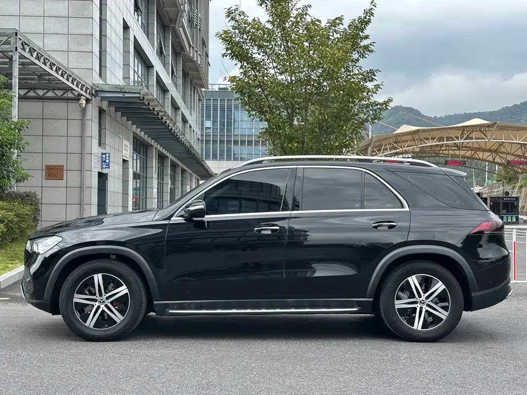 Mercedes-Benz GLE (Import) — фото 4