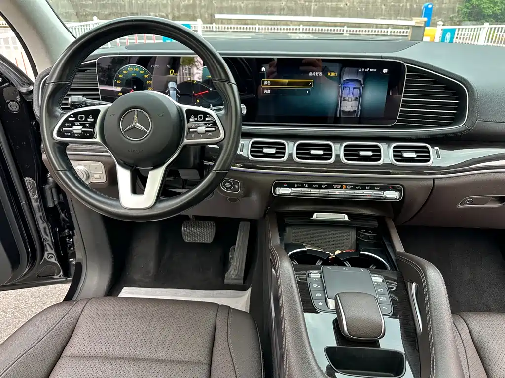 Mercedes-Benz GLE (Import) — фото 10