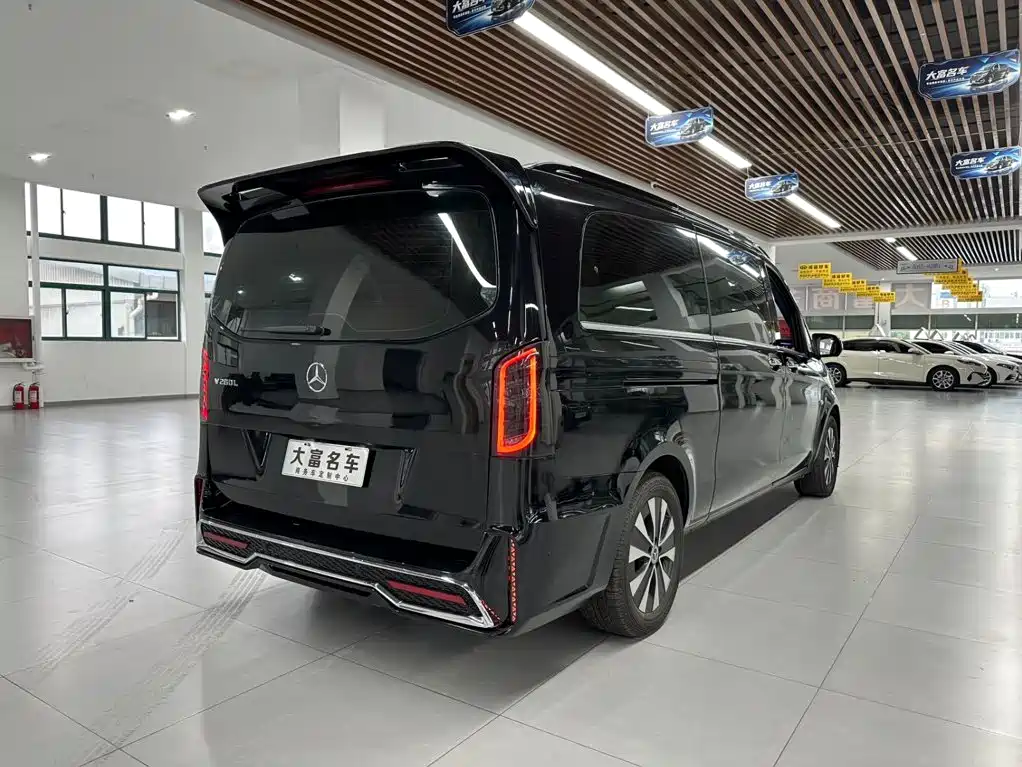 Mercedes-Benz Vito — фото 25