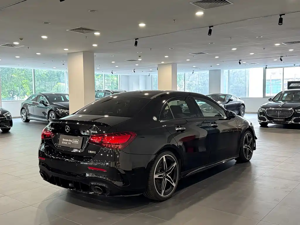 Mercedes-Benz A-Class AMG — фото 4
