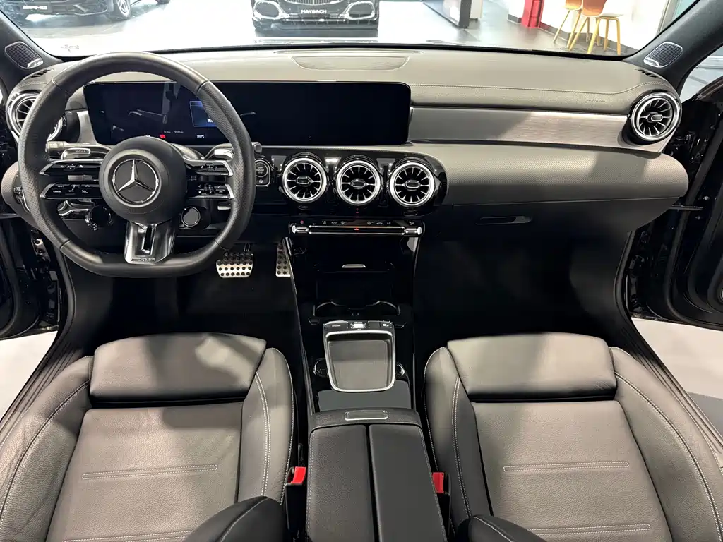 Mercedes-Benz A-Class AMG — фото 8